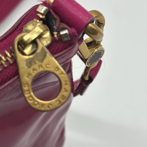 Marc Jacobs Hot Pink Small Crossbody Bag MCB6324E - Picture 7 of 13